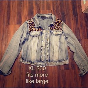 Leopard jean jacket forever 21 XL